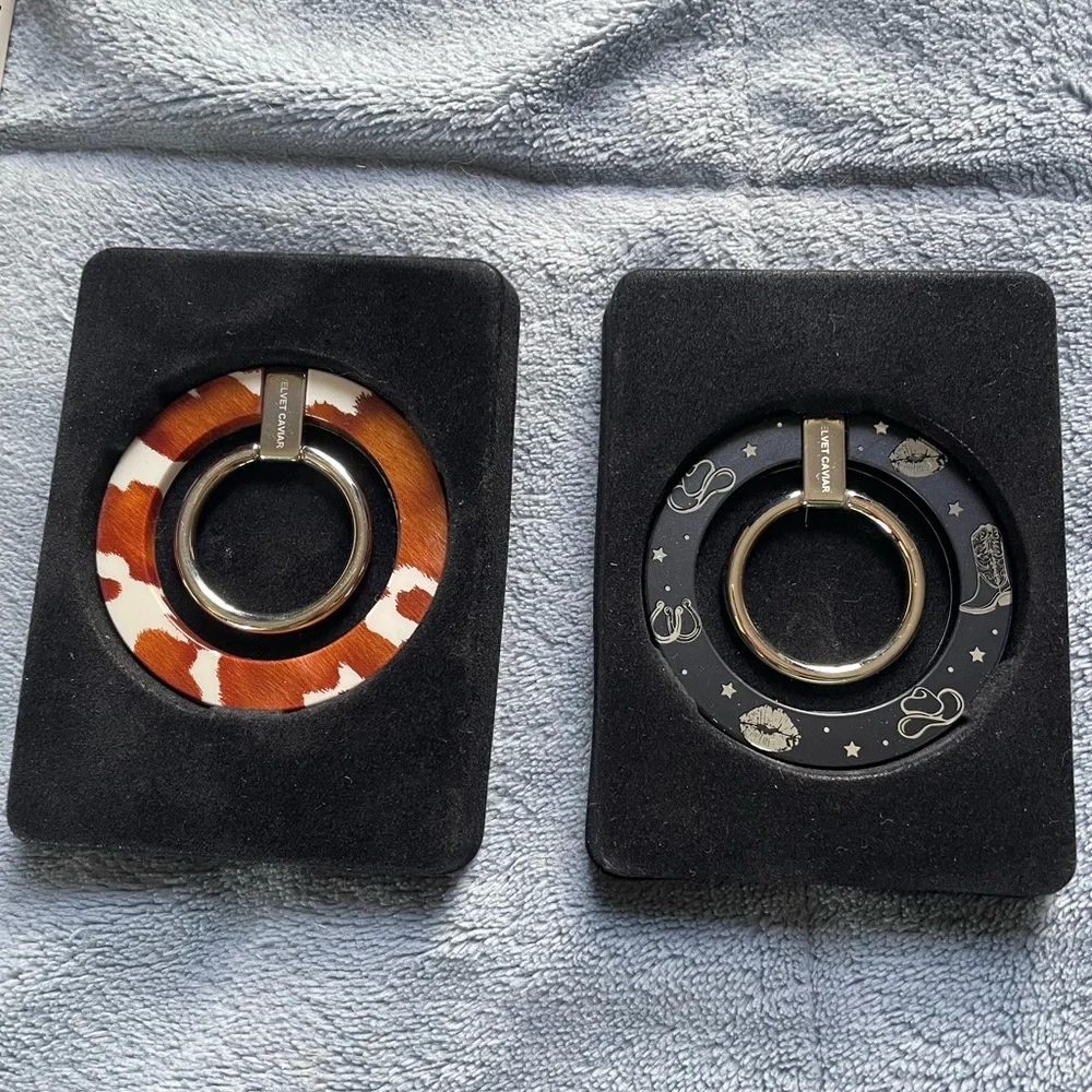 Velvet Caviar Magnetic Grip Ring Set – Cow Print Brown & Disco Cowgirl - Picture 2 of 8